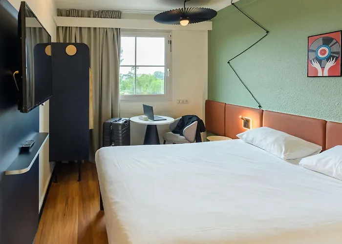 Ibis Strasbourg Aeroport Le Zenith