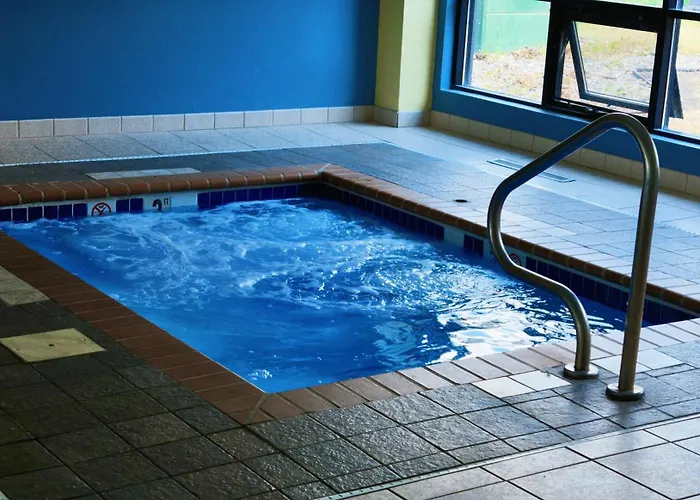 Days Inn By Wyndham Fargo - West Acres