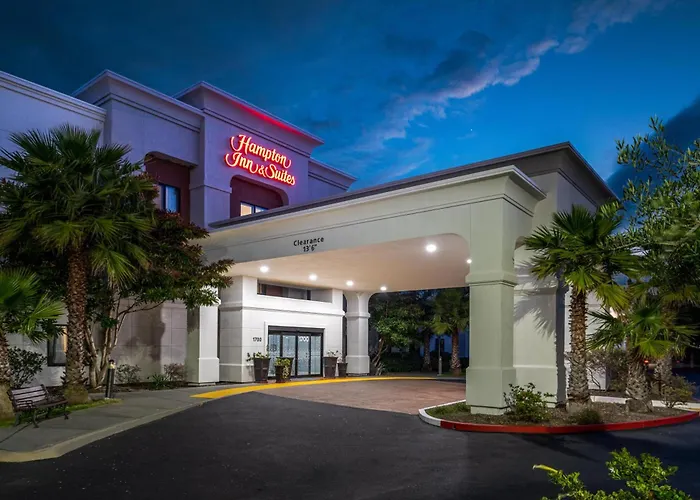 Hampton Inn & Suites Oakland Airport-Alameda