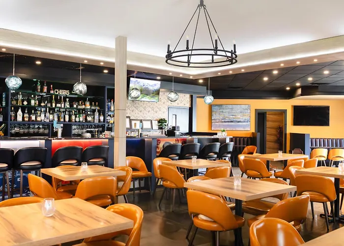 Ramada By Wyndham Surrey/Langley