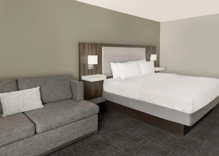 Hampton Inn Olathe