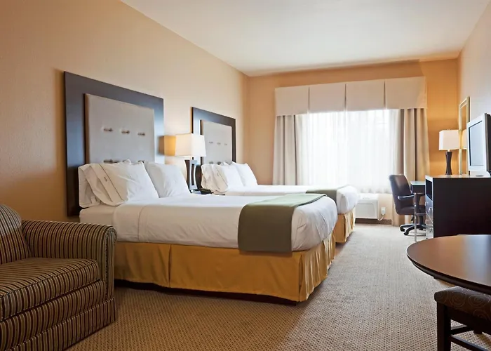Holiday Inn Express Hotel & Suites Eau Claire North By Ihg