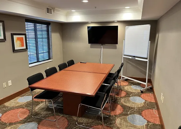 Staybridge Suites Glenview By Ihg