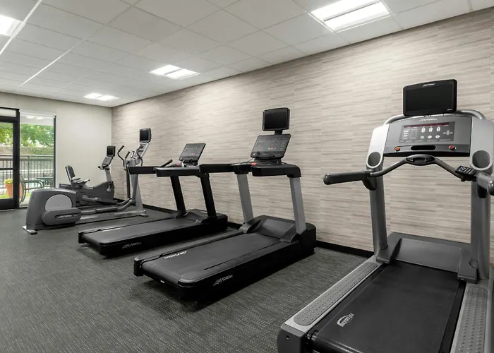 Courtyard By Marriott Stockton