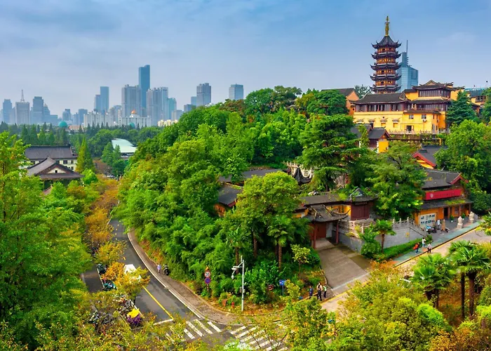 Voco Nanjing Oriental Pearl