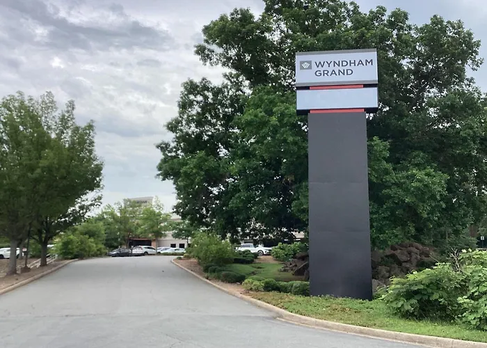 Holiday Inn Little Rock-Airport-Conference Center By Ihg