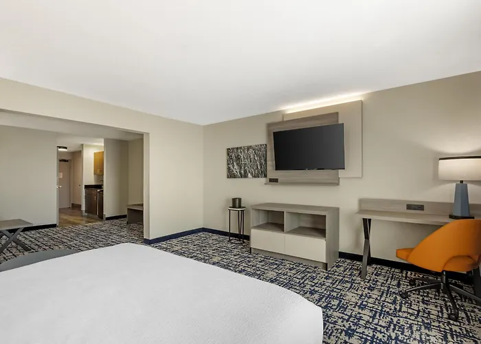 Best Western Plus Omaha Airport Inn