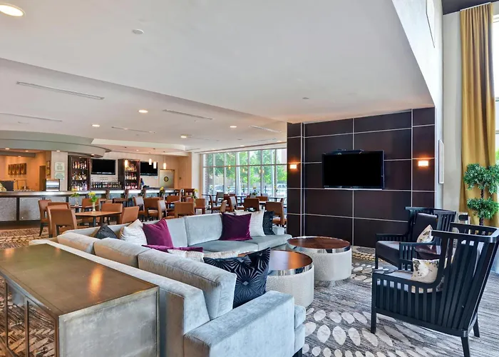 Doubletree By Hilton Hotel Baton Rouge