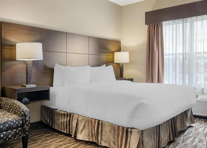 Best Western Plus Bridgewater Hotel & Convention Centre
