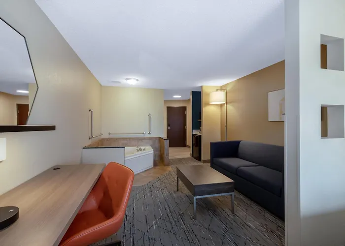Holiday Inn Express Rochester South - Mayo Area By Ihg