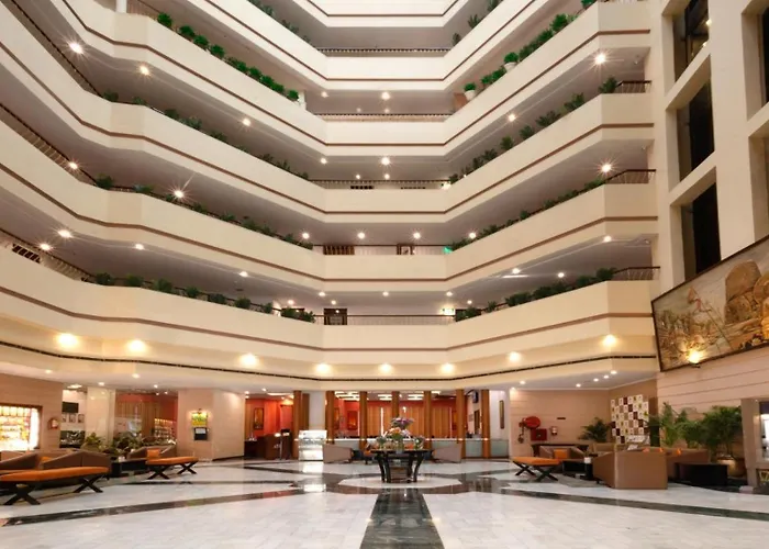 Hotel Hindusthan International, Varanasi