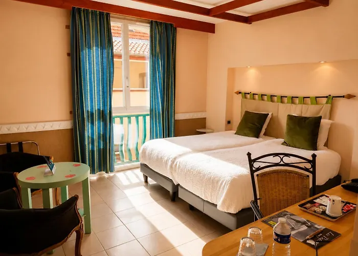 Logis Hotel Les Pages