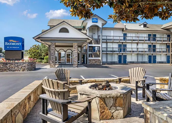 Baymont By Wyndham Sevierville Pigeon Forge