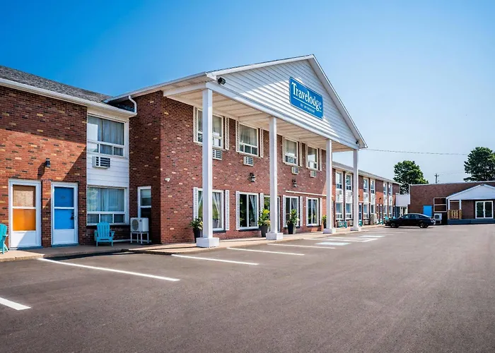 Travelodge By Wyndham Amherst
