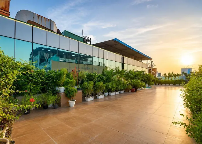 Airport Hotel Grand