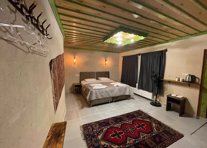 Falcon Cave Suites