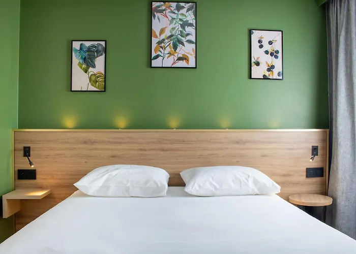 Brit Hotel Cahors Centre - Le Valentre