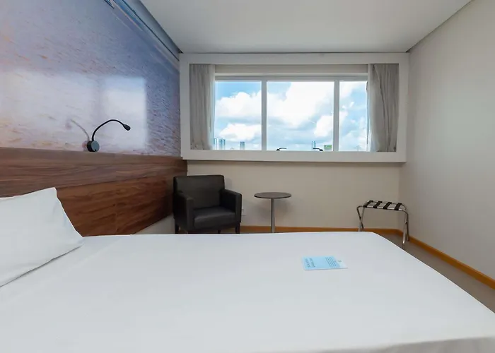 Ibis Styles Belem Hangar