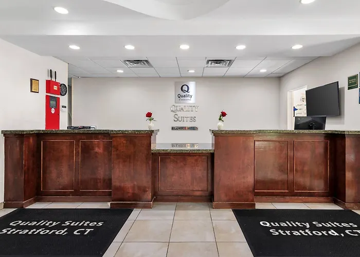 Quality Suites Stratford