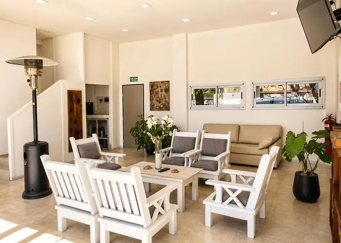 HOTEL PUCARA y RENT A CAR