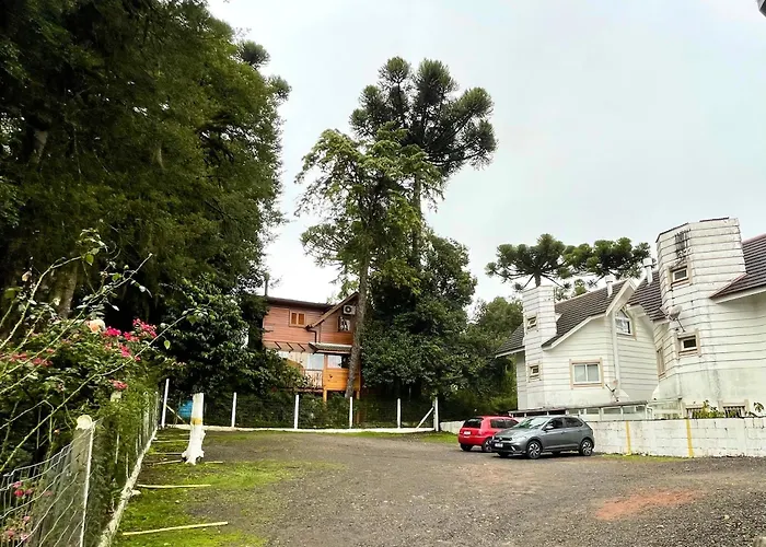 Pousada Folhas De Outono Canela