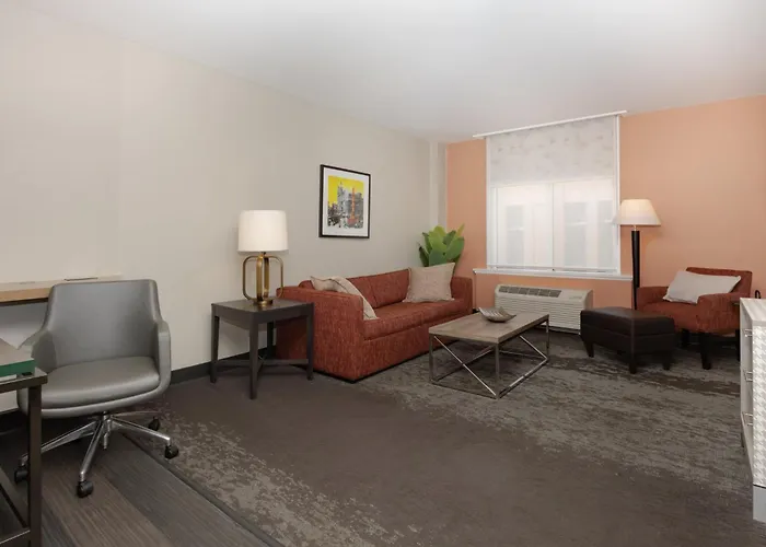 Holiday Inn Lancaster By Ihg
