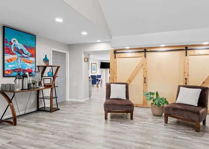 Baymont By Wyndham Sanford