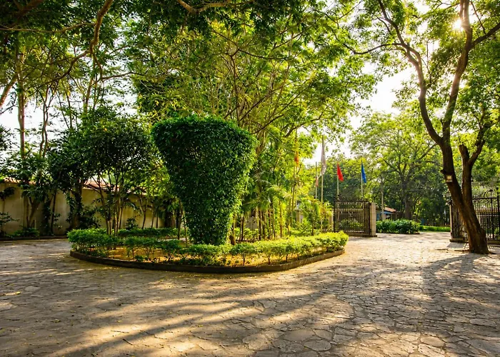 Lavendish Okrin Hotel