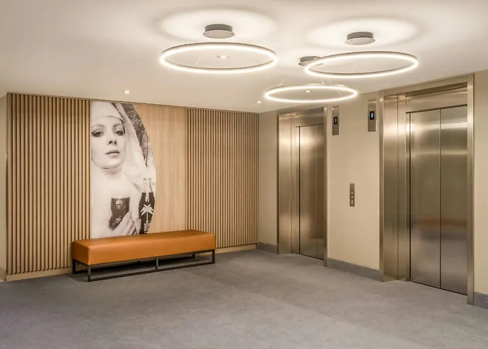 Hotel Courtyard By Marriott Köln