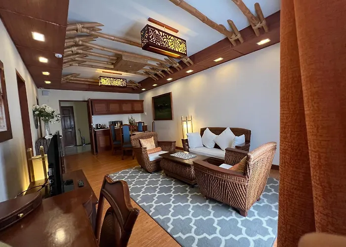 Java Hotel