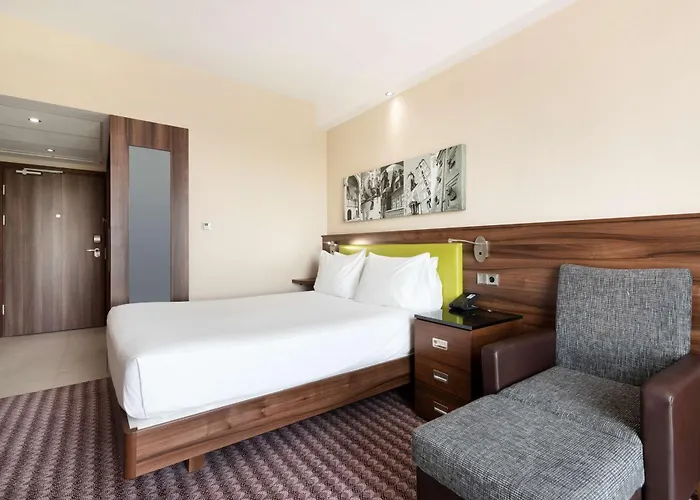 Hampton By Hilton Krakow Hotel