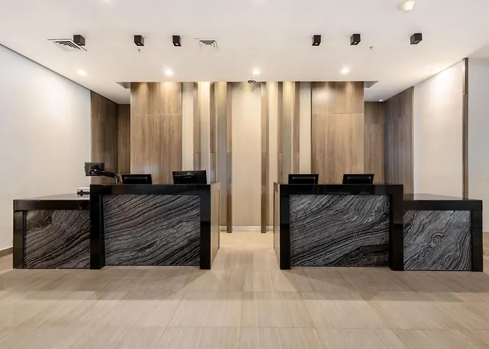 Crowne Plaza Airport By Ihg