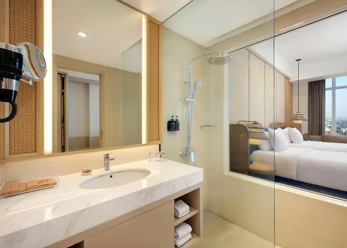 Grand Mercure Solo Baru