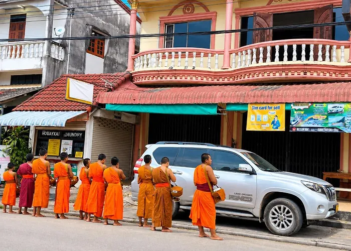 Thaveesinh Hotel