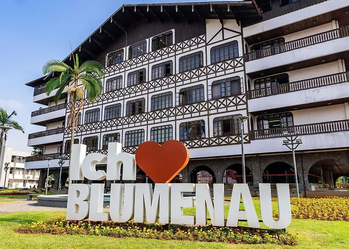 Ibis Blumenau - No Centro, A 6 Minutos De Carro Da Vila Germanica