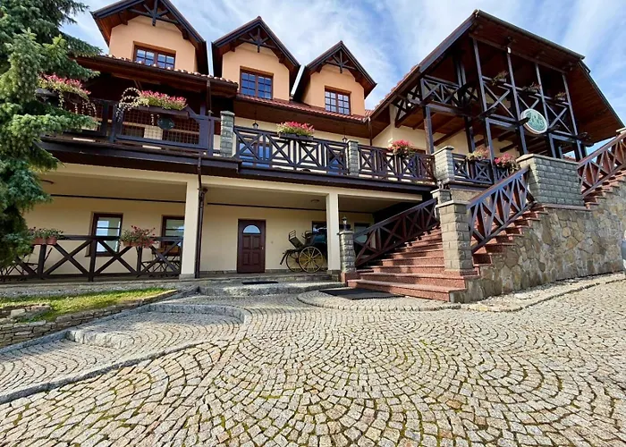 Hotel Lokis