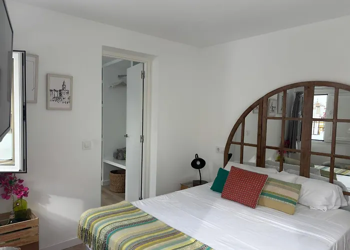 Suites Del Arenal Olehousing Sevilha