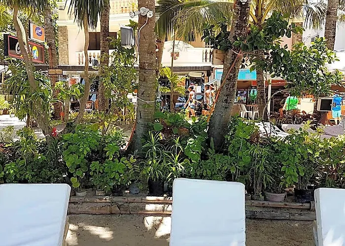 El Centro Beach Resort Boracay