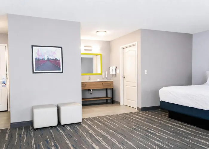 Hampton Inn & Suites Chicago/Saint Charles