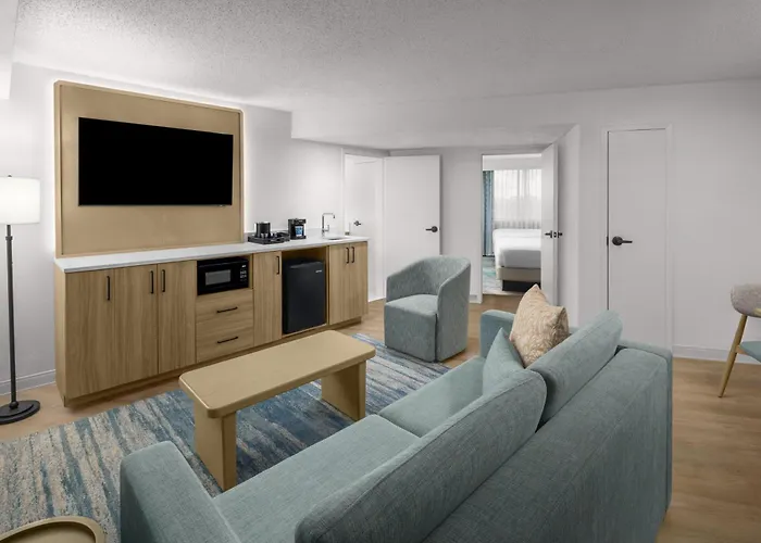 Embassy Suites By Hilton Orlando International Drive Icon Park Williamsburg