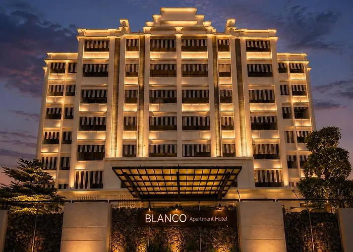 Blanco Apartment Hotel