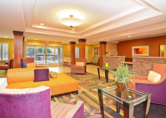 Fairfield Inn & Suites Cherokee