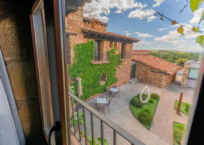 Hotel Restaurante Masía la Torre