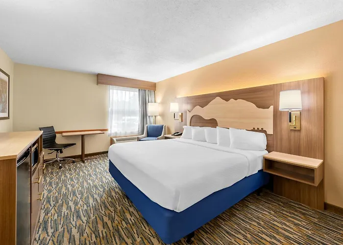 Best Western Center Pointe Inn