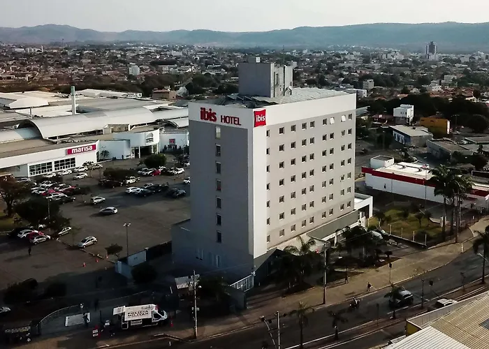 ibis Montes Claros Shopping