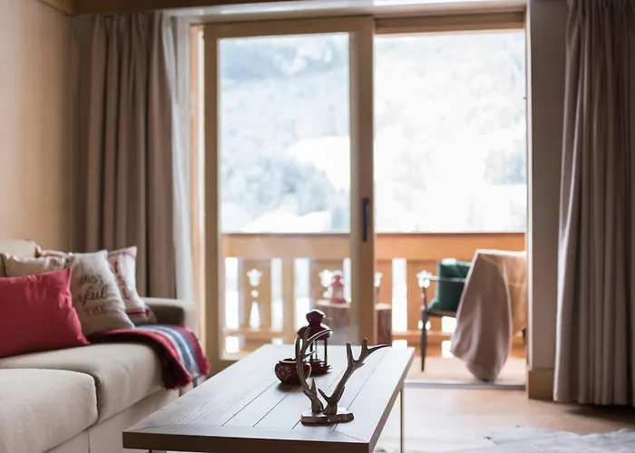 Hotel De Rougemont Boutique Life Style