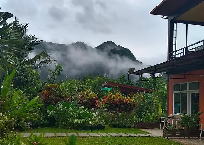 Khao Sok Country Resort