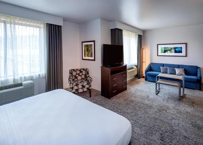 Homewood Suites By Hilton Seattle-Issaquah