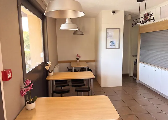 Unisotel Montauban Renove Ex F1