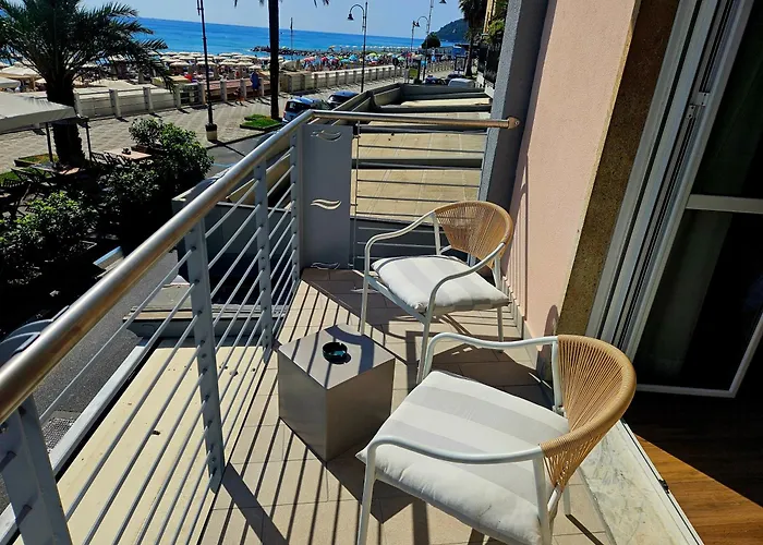 Albium Hotel Albenga